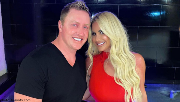 rhoa real housewives of atlanta dont be tardy for the party kim zolciak says forclosure is a misunderstanding kroy biermann