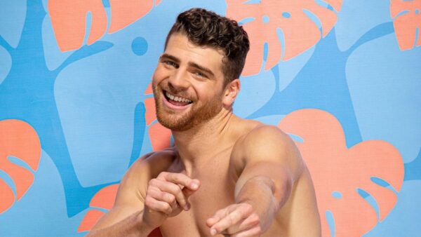 cashel love island