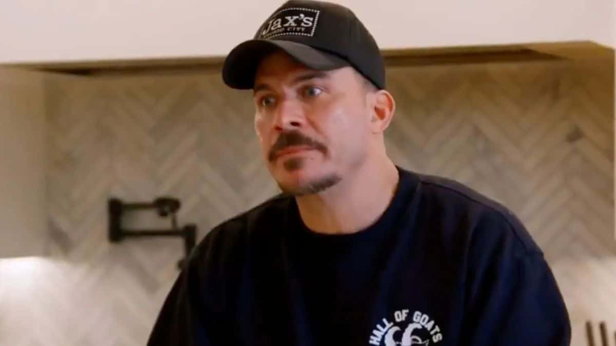 jax taylor door open