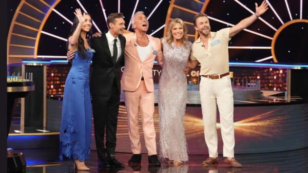 Derek Hough Ryan Seacrest wheel