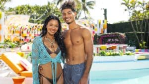 Melanie Moreno Makes It To The Love Island Finale With Sincere Rhea As Big Brands Encourage Her To Dump Him
