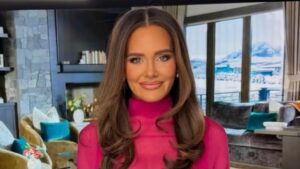 Meredith Marks wig shade rhoslc