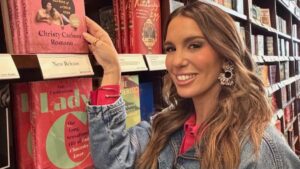 Christy Carlson Romano austin housewives